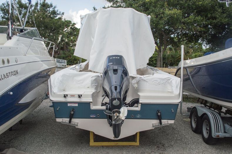 Thumbnail 1 for New 2015 Sailfish 220 CC Center Console boat for sale in West Palm Beach, FL