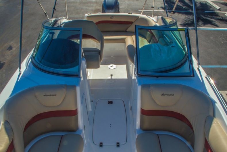 Thumbnail 50 for New 2016 Hurricane SunDeck SD 2200 OB boat for sale in West Palm Beach, FL