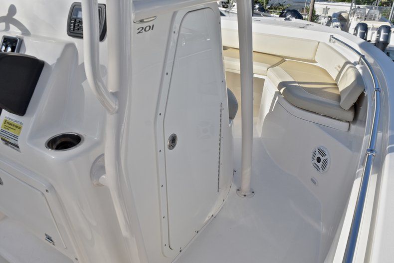 Thumbnail 36 for New 2018 Cobia 201 Center Console boat for sale in Vero Beach, FL