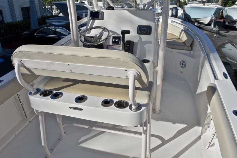 Thumbnail 10 for New 2018 Cobia 201 Center Console boat for sale in Vero Beach, FL