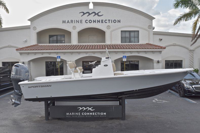 New 2018 Sportsman Masters 227 Bay Boat boat for sale in Vero Beach, FL