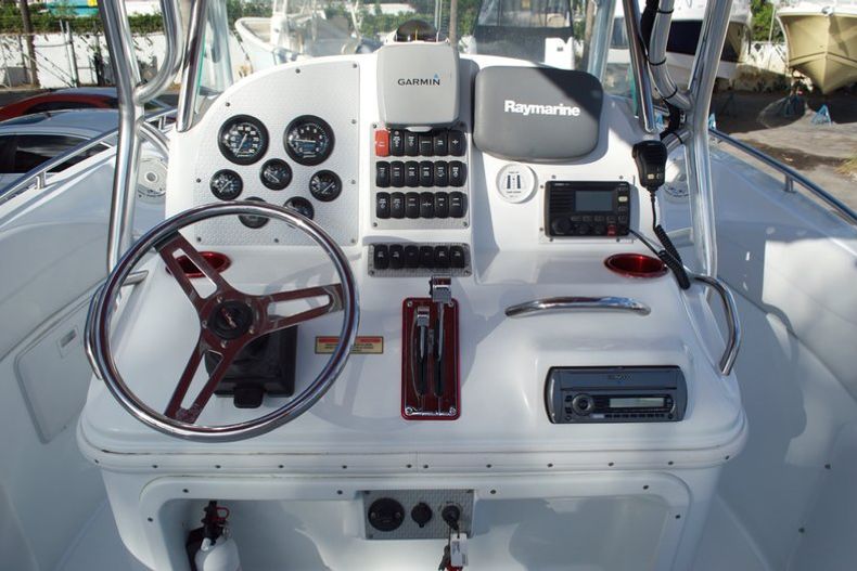 Thumbnail 21 for Used 2002 Baja 250 Islander Center Console boat for sale in West Palm Beach, FL