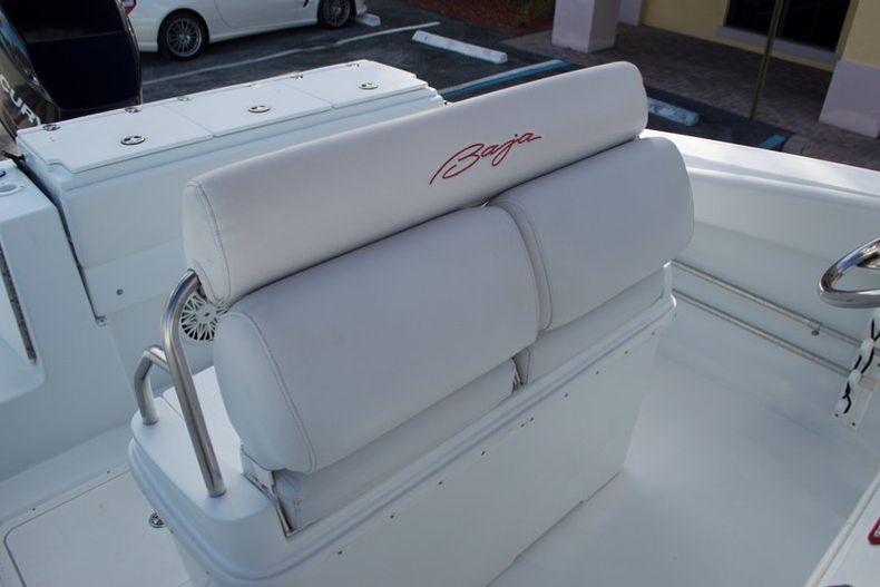 Thumbnail 25 for Used 2002 Baja 250 Islander Center Console boat for sale in West Palm Beach, FL