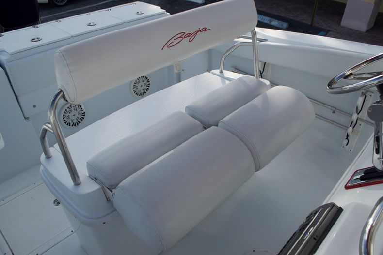 Thumbnail 26 for Used 2002 Baja 250 Islander Center Console boat for sale in West Palm Beach, FL