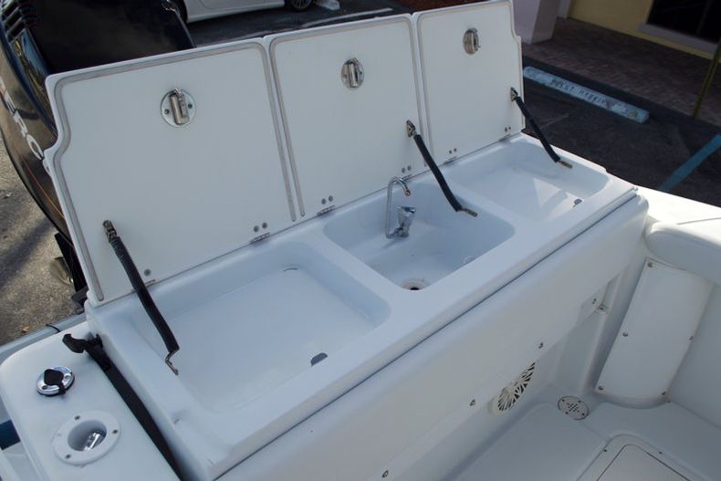 Thumbnail 29 for Used 2002 Baja 250 Islander Center Console boat for sale in West Palm Beach, FL
