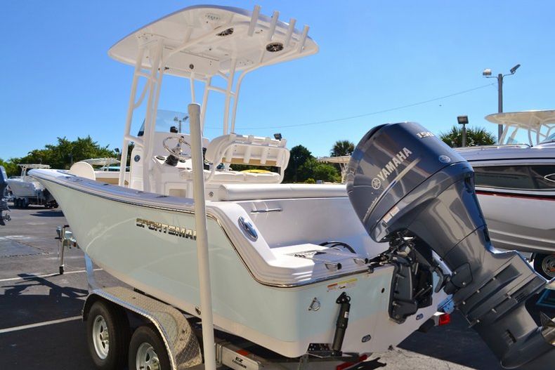 Thumbnail 4 for New 2015 Sportsman Heritage 211 Center Console boat for sale in West Palm Beach, FL