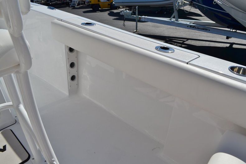 Thumbnail 29 for New 2015 Sportsman Heritage 211 Center Console boat for sale in West Palm Beach, FL