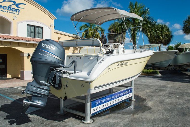 Thumbnail 5 for Used 2005 Cobia 214 Center Console boat for sale in West Palm Beach, FL