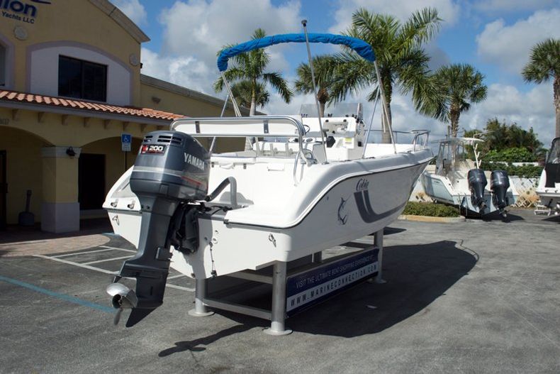 Thumbnail 5 for Used 2000 Cobia 224 Center Console boat for sale in West Palm Beach, FL