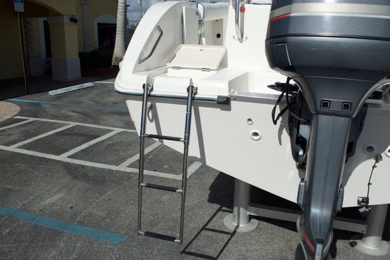 Thumbnail 8 for Used 2000 Cobia 224 Center Console boat for sale in West Palm Beach, FL