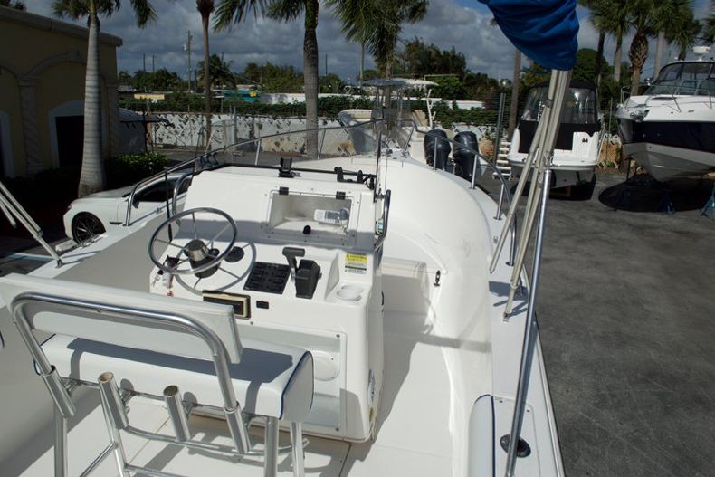 Thumbnail 10 for Used 2000 Cobia 224 Center Console boat for sale in West Palm Beach, FL