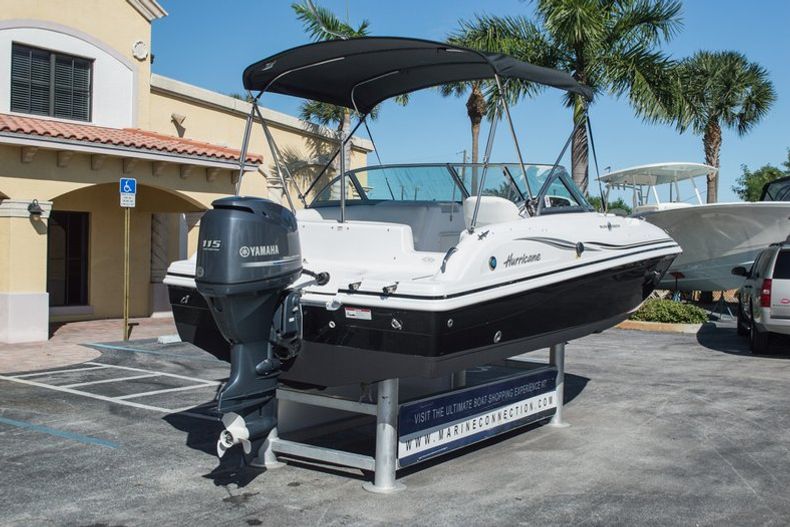 Thumbnail 6 for Used 2014 Hurricane SunDeck SD 187 OB boat for sale in West Palm Beach, FL