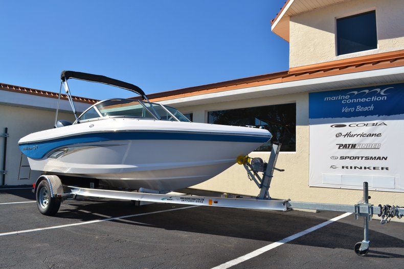 Thumbnail 9 for New 2014 Rinker Captiva 186 OB Bowrider boat for sale in Vero Beach, FL