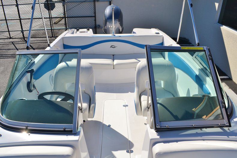 Thumbnail 23 for New 2014 Rinker Captiva 186 OB Bowrider boat for sale in Vero Beach, FL