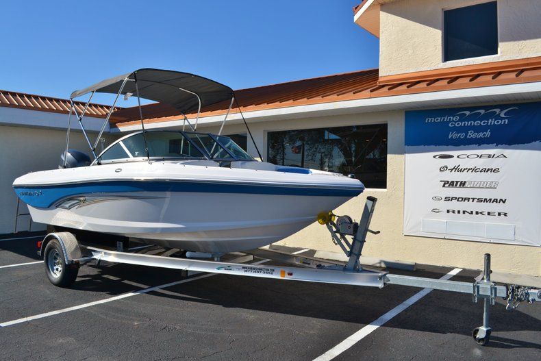 Thumbnail 1 for New 2014 Rinker Captiva 186 OB Bowrider boat for sale in Vero Beach, FL