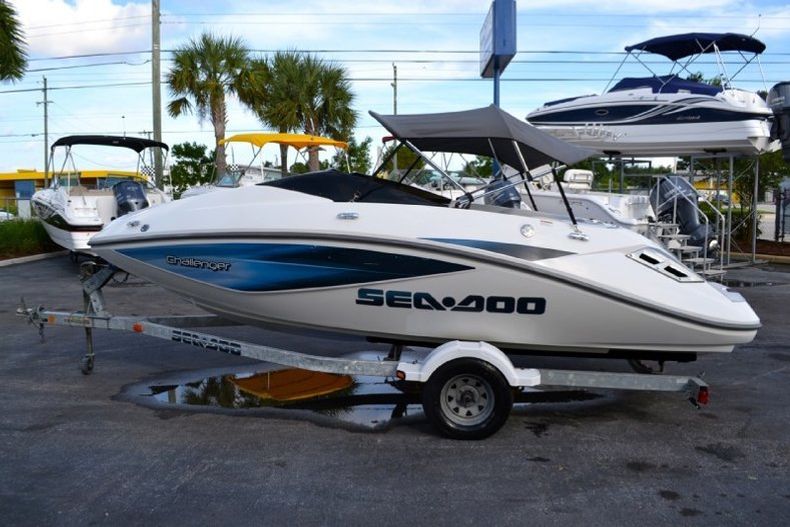 Thumbnail 4 for Used 2006 Sea-Doo Challenger 180 boat for sale in West Palm Beach, FL