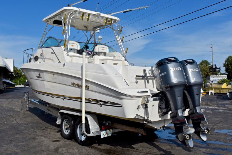 Thumbnail 5 for Used 2003 Wellcraft 270 COASTAL boat for sale in West Palm Beach, FL