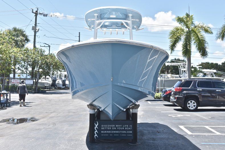 Thumbnail 2 for New 2019 Sportsman Heritage 231 Center Console boat for sale in West Palm Beach, FL