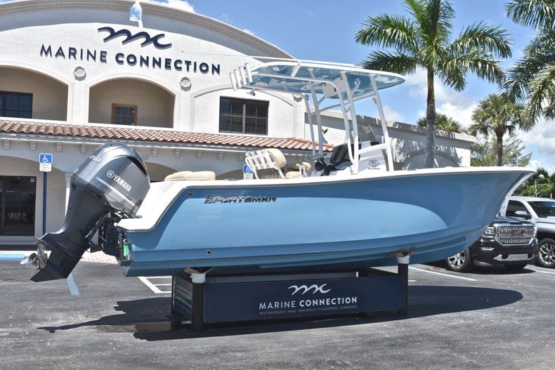 Thumbnail 8 for New 2019 Sportsman Heritage 231 Center Console boat for sale in West Palm Beach, FL