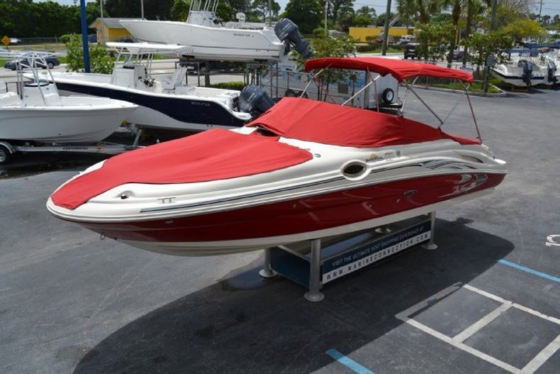 Thumbnail 67 for Used 2005 Sea Ray 270 Sundeck boat for sale in West Palm Beach, FL