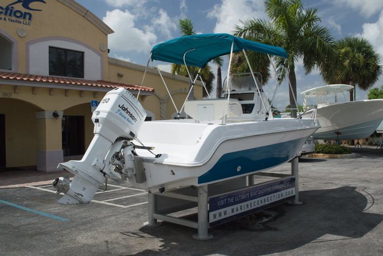 Thumbnail 7 for Used 1998 Wellcraft 190 boat for sale in West Palm Beach, FL