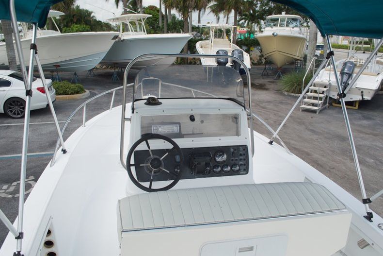 Thumbnail 11 for Used 1998 Wellcraft 190 boat for sale in West Palm Beach, FL