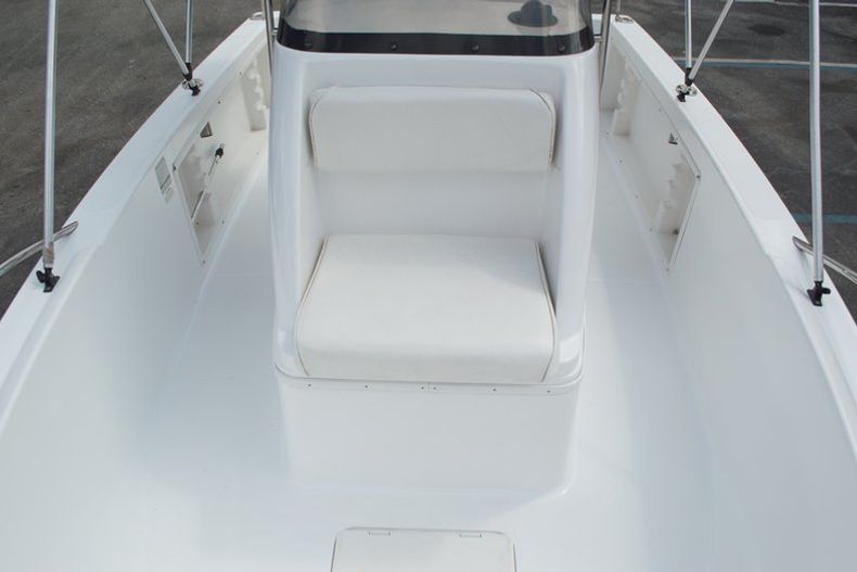 Thumbnail 19 for Used 1998 Wellcraft 190 boat for sale in West Palm Beach, FL