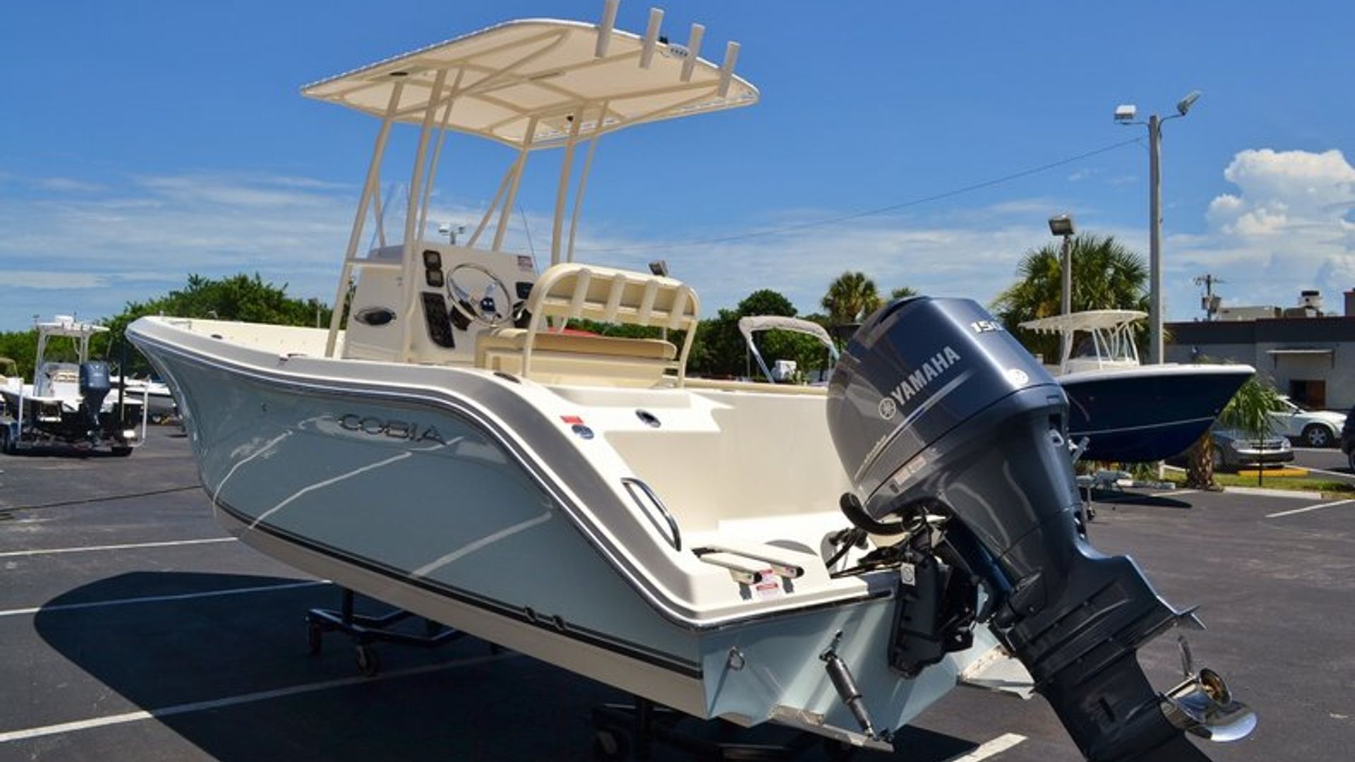 New 2015 Cobia 217 Center Console #R004 image 5