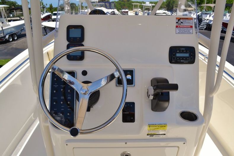Thumbnail 11 for New 2015 Cobia 217 Center Console boat for sale in Vero Beach, FL