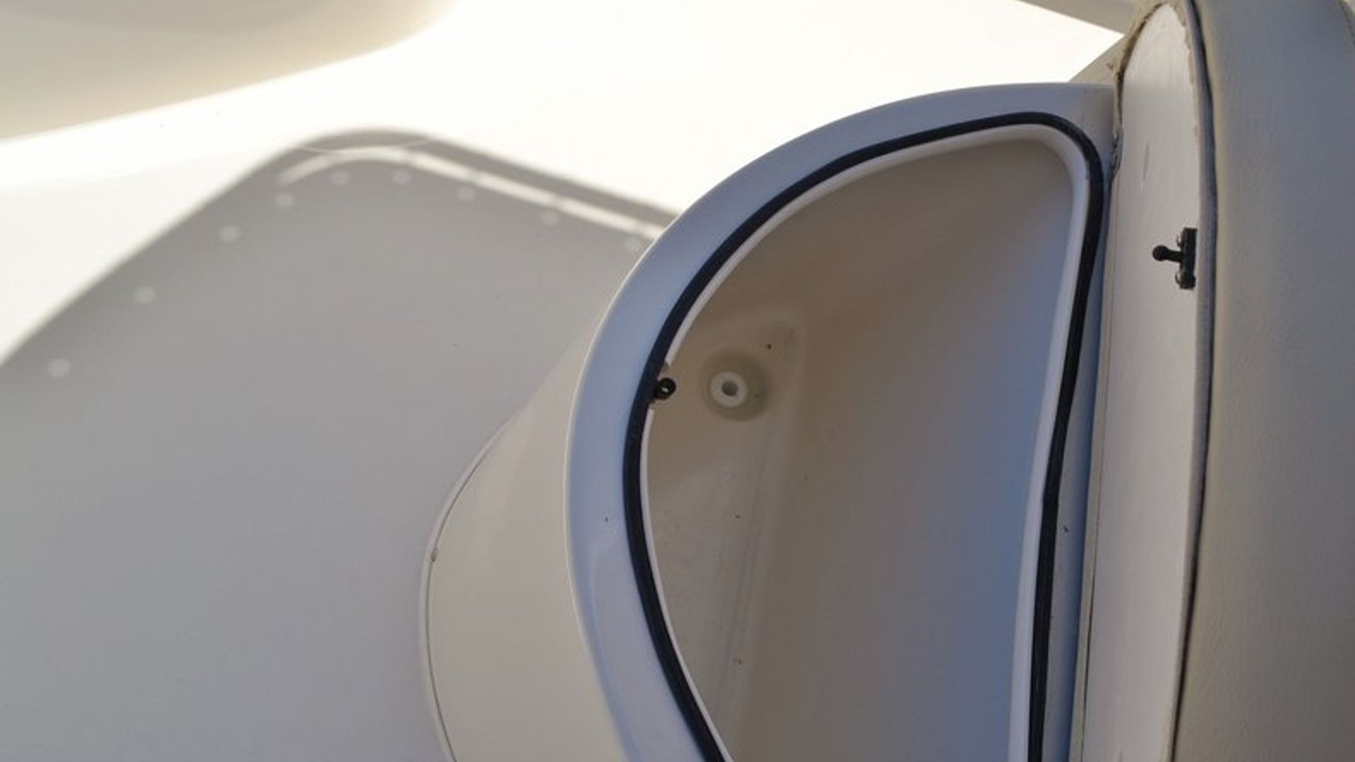 New 2015 Cobia 217 Center Console #R004 image 17