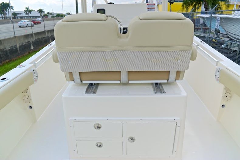 Thumbnail 18 for New 2015 Cobia 217 Center Console boat for sale in Miami, FL