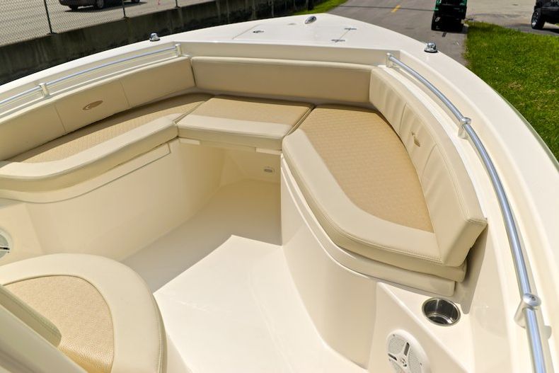 Thumbnail 37 for New 2015 Cobia 217 Center Console boat for sale in Miami, FL