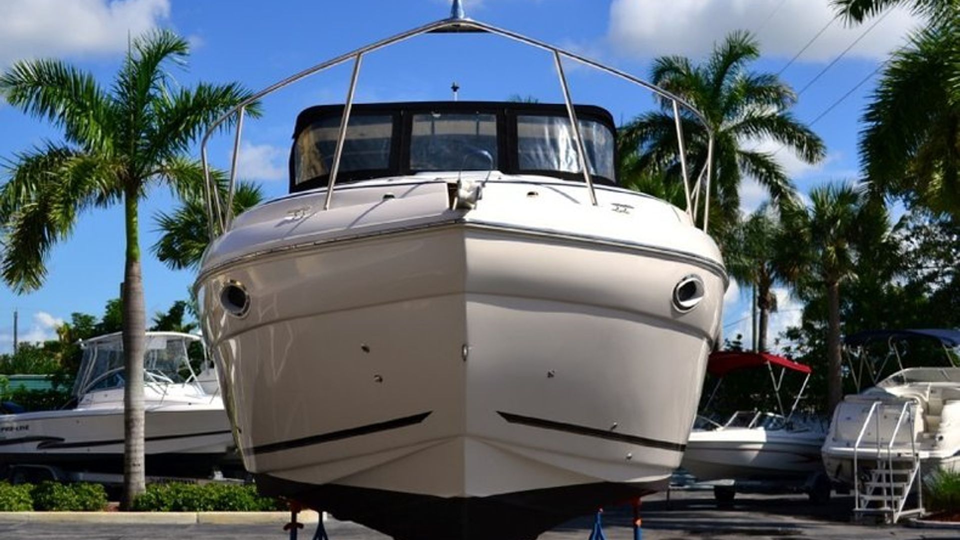 Used 2004 Rinker 312 Fiesta Vee #4548 image 8