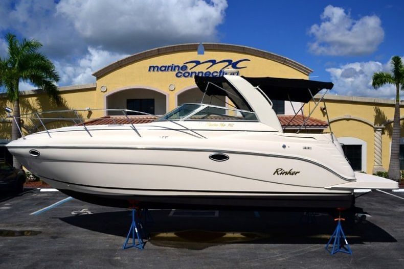 Thumbnail 10 for Used 2004 Rinker 312 Fiesta Vee boat for sale in West Palm Beach, FL