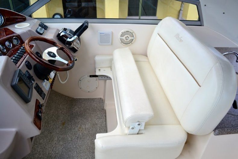 Thumbnail 57 for Used 2004 Rinker 312 Fiesta Vee boat for sale in West Palm Beach, FL
