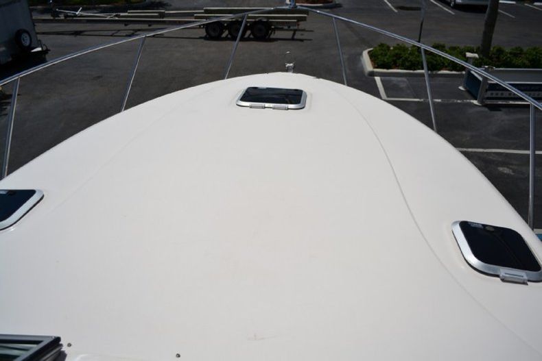 Thumbnail 87 for Used 2004 Rinker 312 Fiesta Vee boat for sale in West Palm Beach, FL