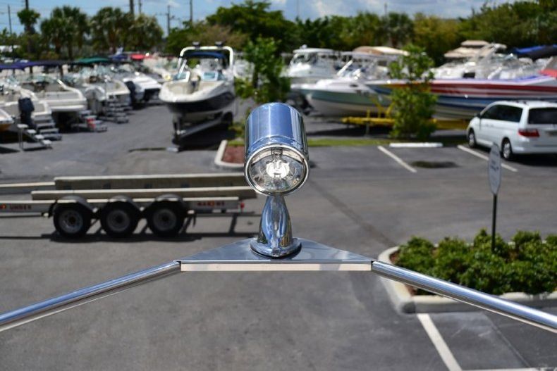 Thumbnail 89 for Used 2004 Rinker 312 Fiesta Vee boat for sale in West Palm Beach, FL