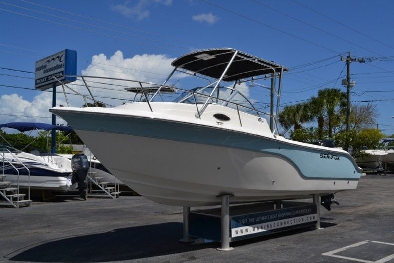 Thumbnail 7 for Used 2006 Sea Fox 236 Walk Around boat for sale in West Palm Beach, FL