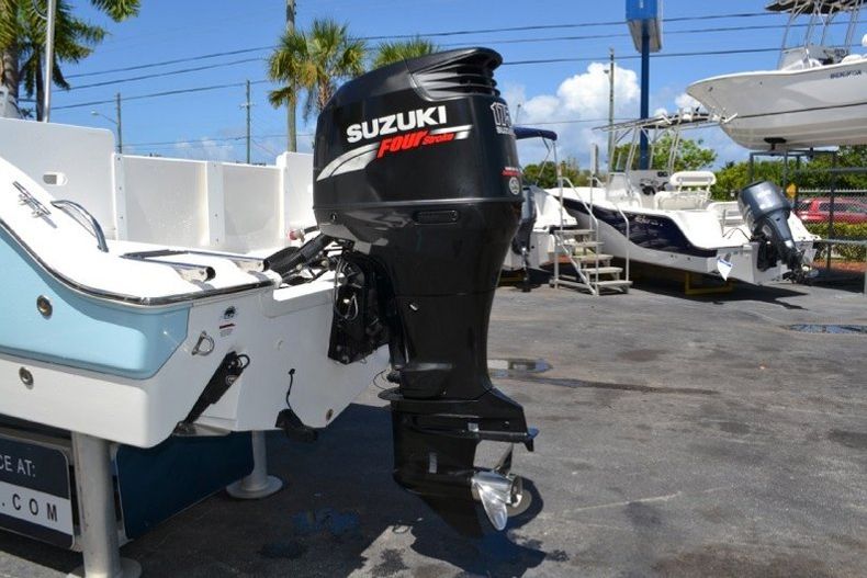 Thumbnail 17 for Used 2006 Sea Fox 236 Walk Around boat for sale in West Palm Beach, FL