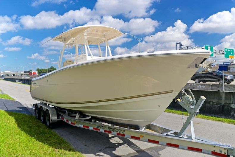 Thumbnail 6 for New 2015 Cobia 296 Center Console boat for sale in Vero Beach, FL