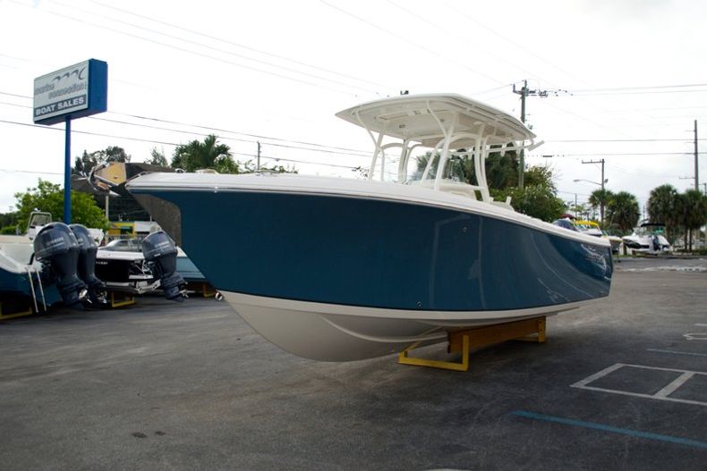 Thumbnail 3 for New 2015 Sailfish 270 CC Center Console boat for sale in West Palm Beach, FL