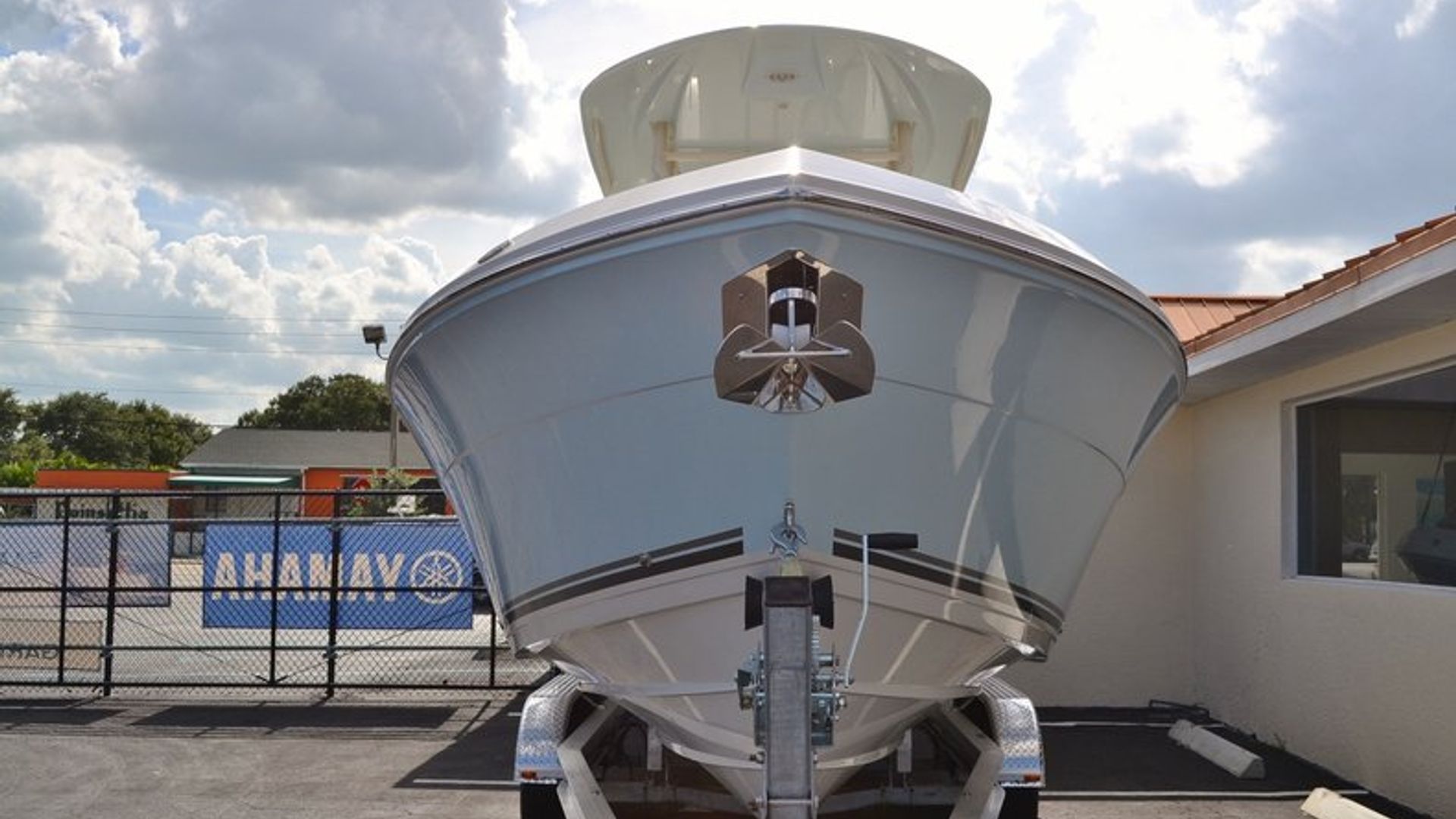 New 2015 Cobia 256 Center Console #K002 image 3