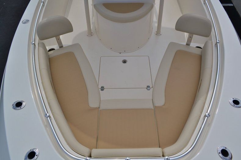 Thumbnail 18 for New 2015 Cobia 256 Center Console boat for sale in Vero Beach, FL