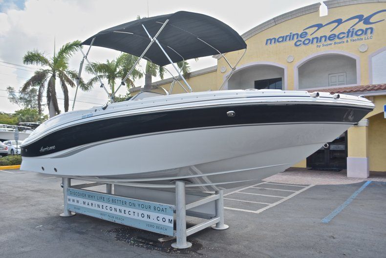 Thumbnail 2 for New 2017 Hurricane 203 SunDeck Sport OB boat for sale in West Palm Beach, FL