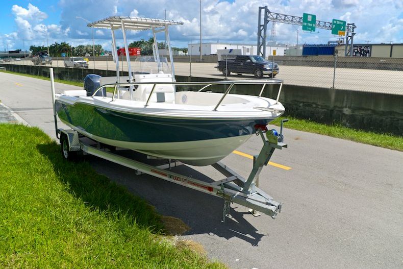 Thumbnail 14 for Used 2014 Tidewater 180 CC Adventure Center Console boat for sale in Miami, FL
