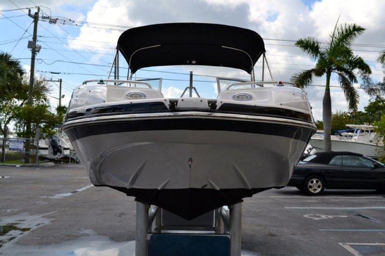Thumbnail 4 for Used 2004 Starcraft Stardeck 2210 Aurora boat for sale in West Palm Beach, FL