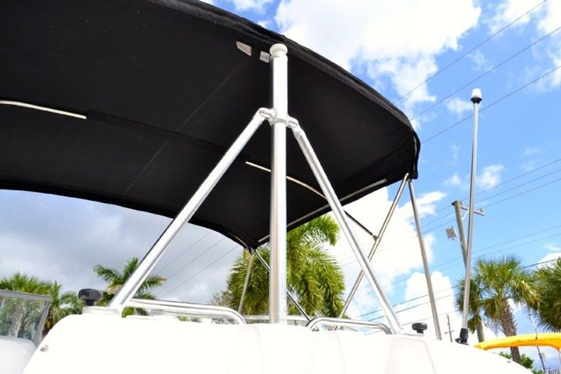 Thumbnail 24 for Used 2004 Starcraft Stardeck 2210 Aurora boat for sale in West Palm Beach, FL