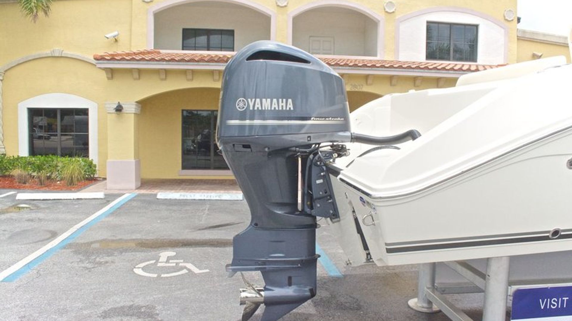 New 2013 Cobia 256 Center Console #K036 image 14