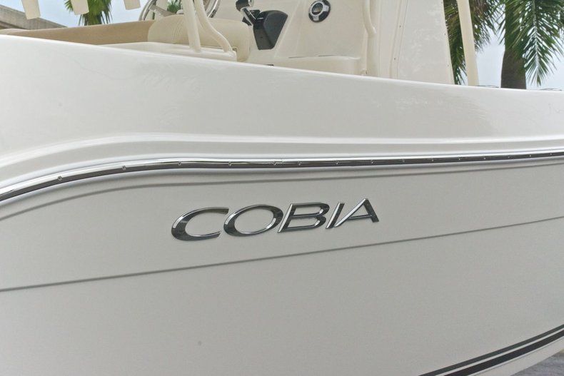 Thumbnail 8 for New 2013 Cobia 256 Center Console boat for sale in West Palm Beach, FL