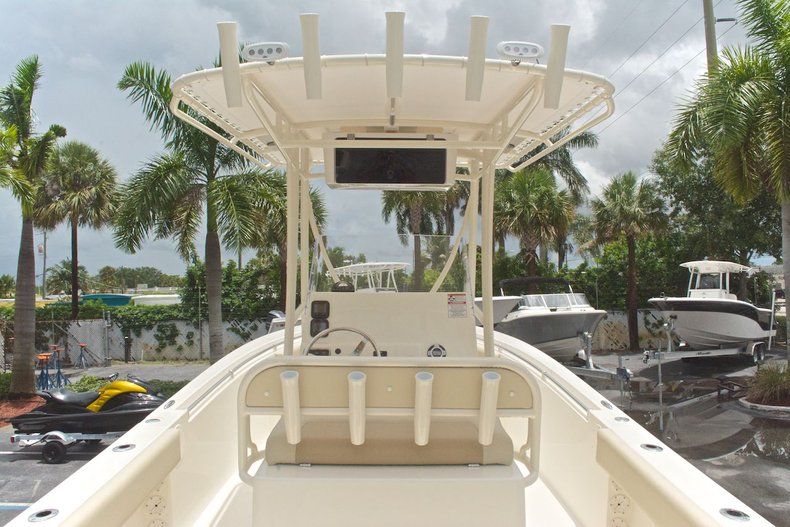 Thumbnail 19 for New 2013 Cobia 256 Center Console boat for sale in West Palm Beach, FL